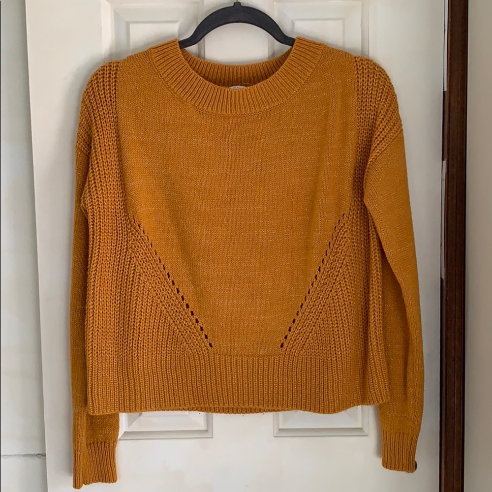 EUC Yellow/Gold Crop Sweater